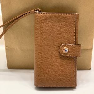 ❗️SOLD❗️Coach wristlet
